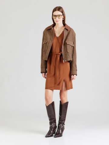 Robes en maille 'VIRICKY' VILA en marron