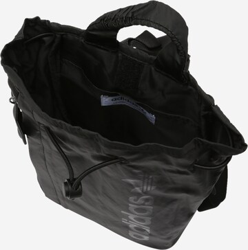 ADIDAS ORIGINALS Plecak 'Satin Mini' w kolorze czarny