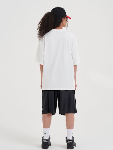 AND1 Oversize póló 'Gameless Trash Talk' - fehér