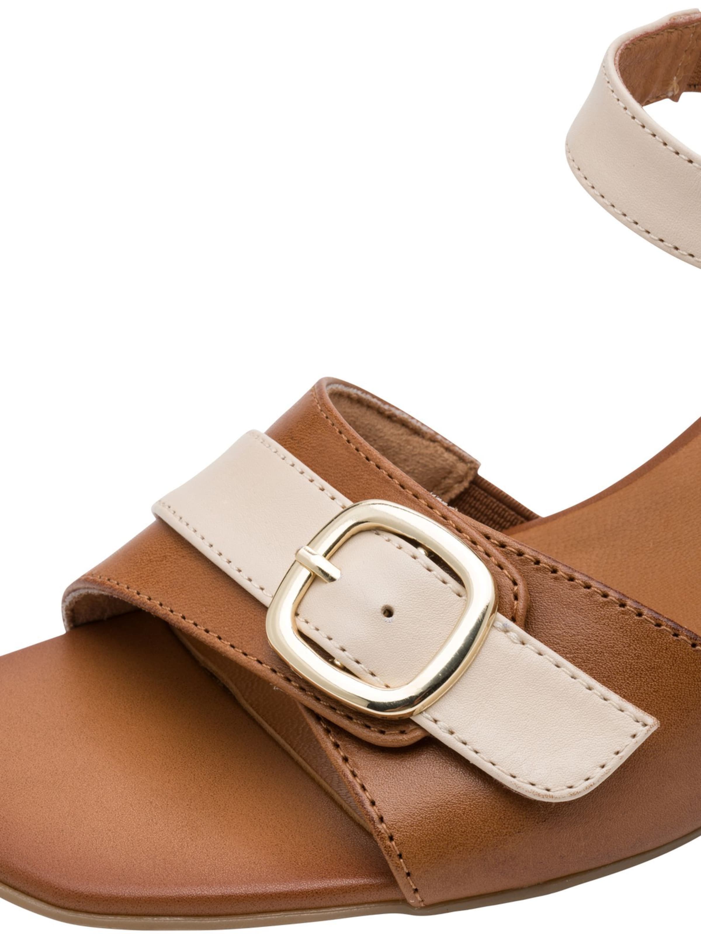 Sandales Tamaris en beige