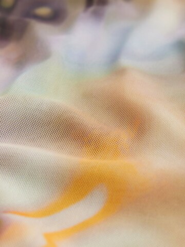 Next Shirt in Orange