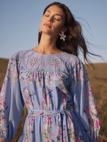 love & roses Mekko värissä sininen