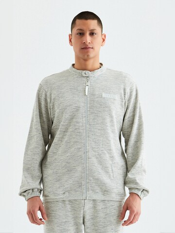 Rockupy Zip-Up Hoodie 'Gandalf' in Grey: front