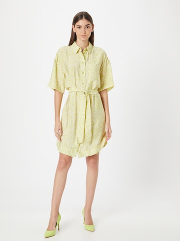 Robe-chemise b.young en vert : devant