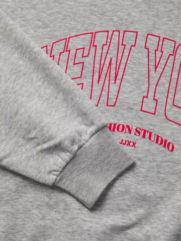 Sweat-shirt 'JXMERLE' JJXX en gris