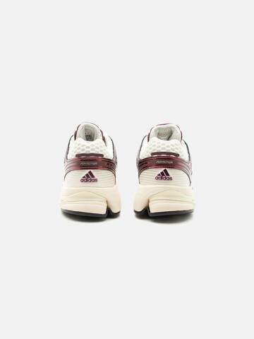 Baskets basses 'Adistar Control 5' ADIDAS ORIGINALS en blanc