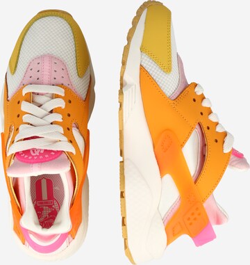 Nike Sportswear Madalad ketsid 'Huarache', värv valge