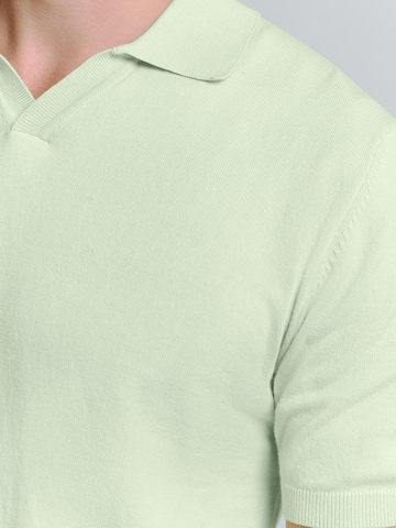 No Excess Shirt in Green