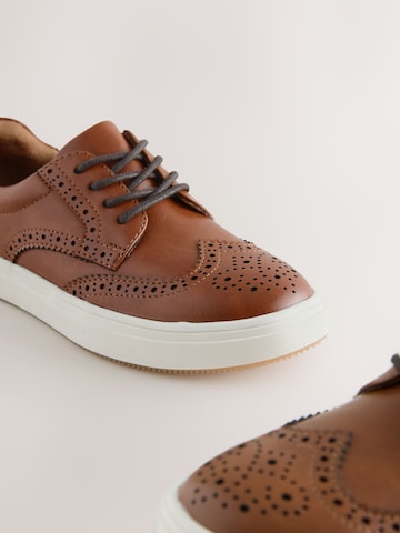 Next Sneaker in Braun