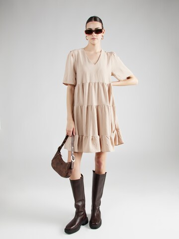 Robe Trendyol en beige