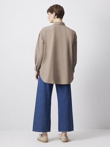 Touche Prive Shirt in Brown
