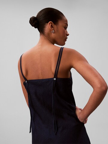 Robe Calvin Klein Jeans en bleu