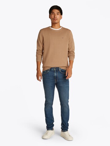 TOMMY HILFIGER Kampsun 'Essential', värv pruun