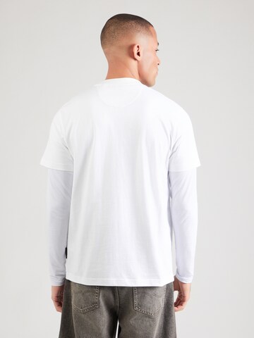 Carlo Colucci Särk, värv valge: tagant vaates