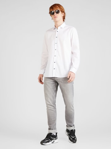 OLYMP - Slim Fit Camisa 'Level 5' em branco