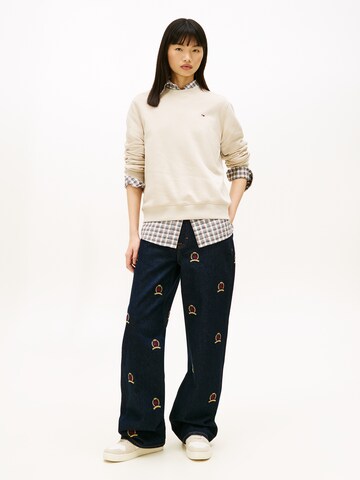 Tommy Jeans Sweatshirt in Beige