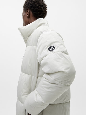 Pull&Bear Between-Season Jacket in White