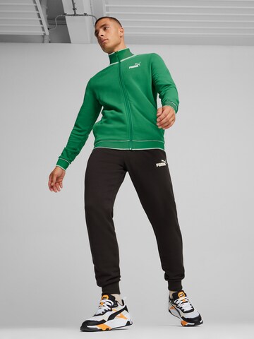 PUMA Облекло за трениране в зелено: отпред