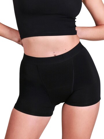 Taynie Boyshorts in Black: front