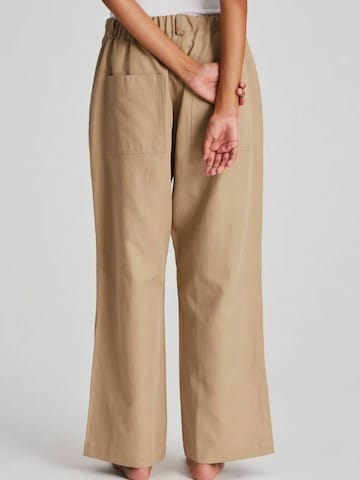 Gai+Lisva Regular Hose in Beige