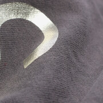 Juvia Sweatshirt & Zip-Up Hoodie in M in Grey