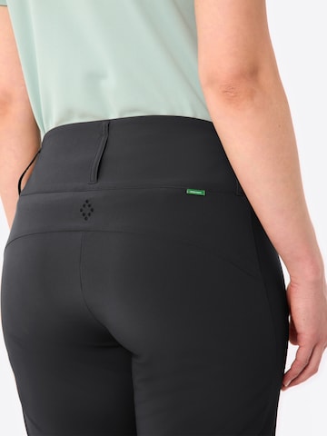 VAUDE Regular Outdoor trousers in Black