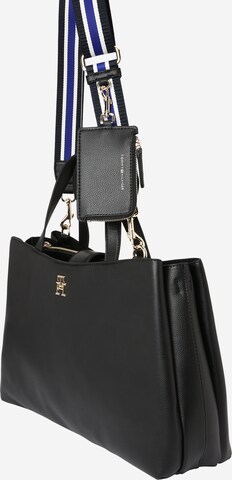 TOMMY HILFIGER Handtasche in Schwarz