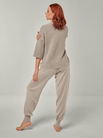 Tenue d'intérieur 'LOUNGEWEAR SET  - Pullover Fay & Pants Bella' YOU LOOK PERFECT en gris