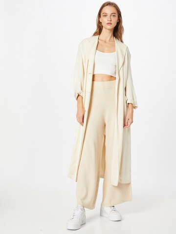 VILA Wide leg Trousers 'Mesina' in Beige