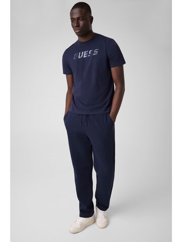 GUESS T-Shirt in Blau