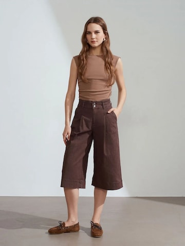 Wide leg Jeans di Dilvin in marrone