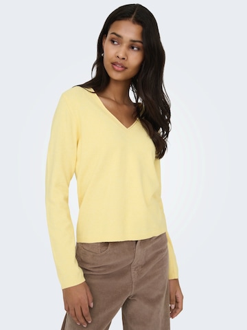 Pull-over 'ONLLOYAL' ONLY en jaune