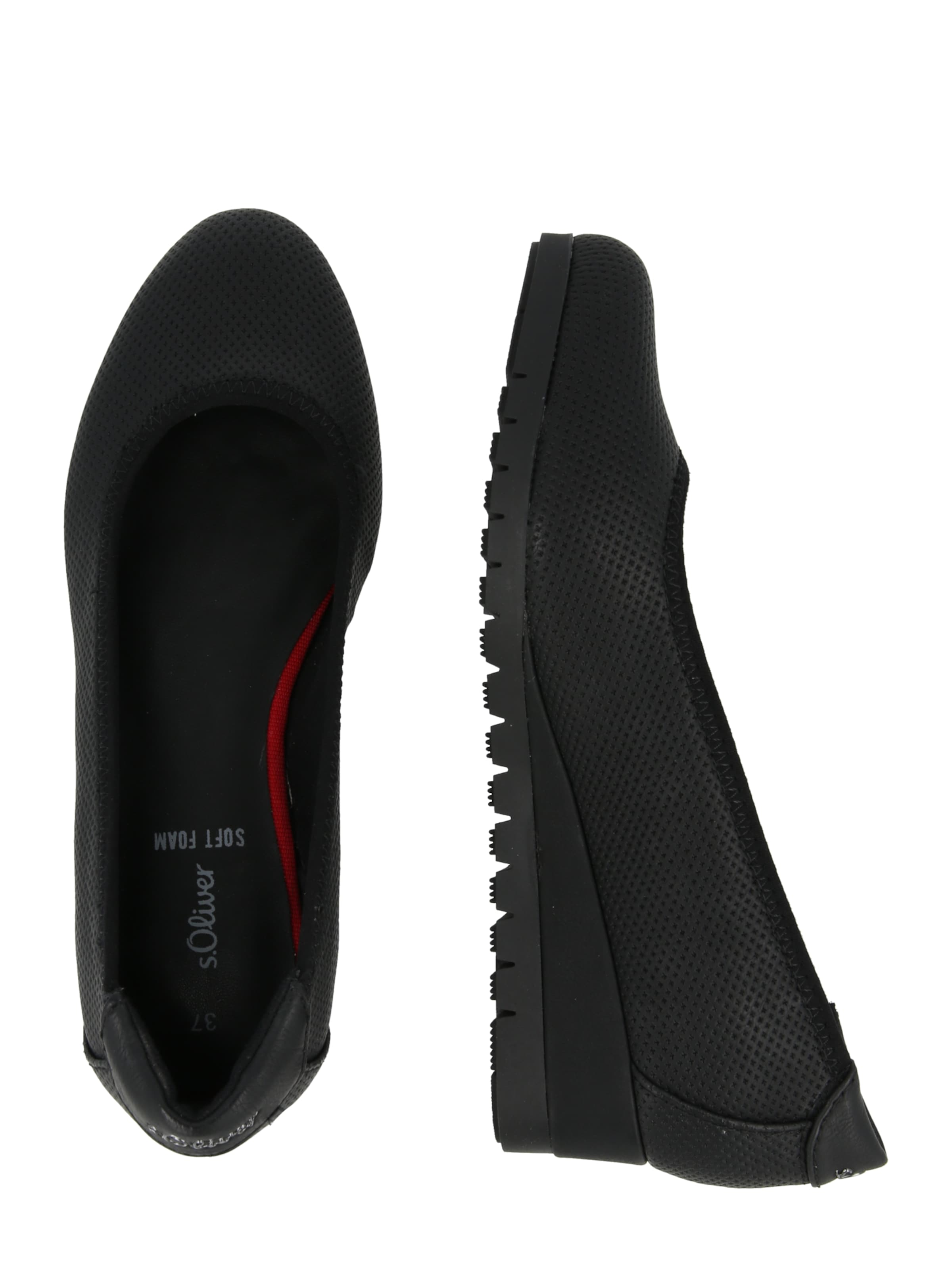 Escarpins s.Oliver en noir : sur le côté