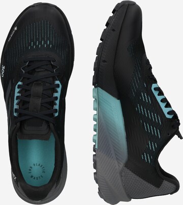 Scarpa bassa 'Agravic Flow 2.0 Gore-Tex' di ADIDAS TERREX in nero