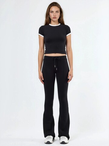 Busem Flared Pants in Black