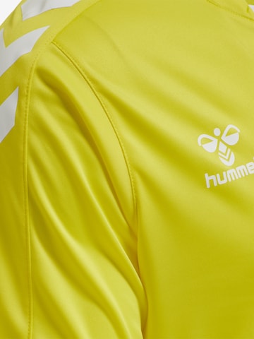 T-Shirt fonctionnel Hummel en jaune