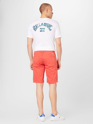 BLEND Regular Shorts in Rot