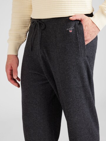 Effilé Pantalon GANT en gris