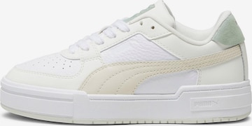 PUMA Sneakers in White: front