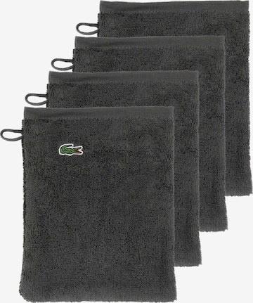 LACOSTE Handtuch 'LLECROCO' in Schwarz: Vorderseite