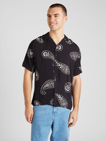 JACK & JONES Comfort fit Button Up Shirt 'JEFF' in Black