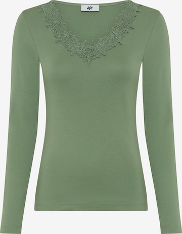 AJC Shirt in Green: front