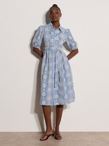 Robe ' ' Apricot en bleu : devant