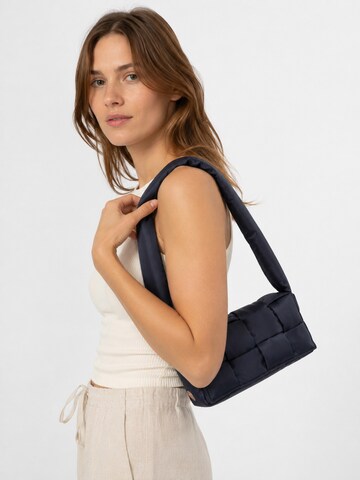 COLLEZIONE ALESSANDRO Shoulder Bag 'Recycle' in Blue