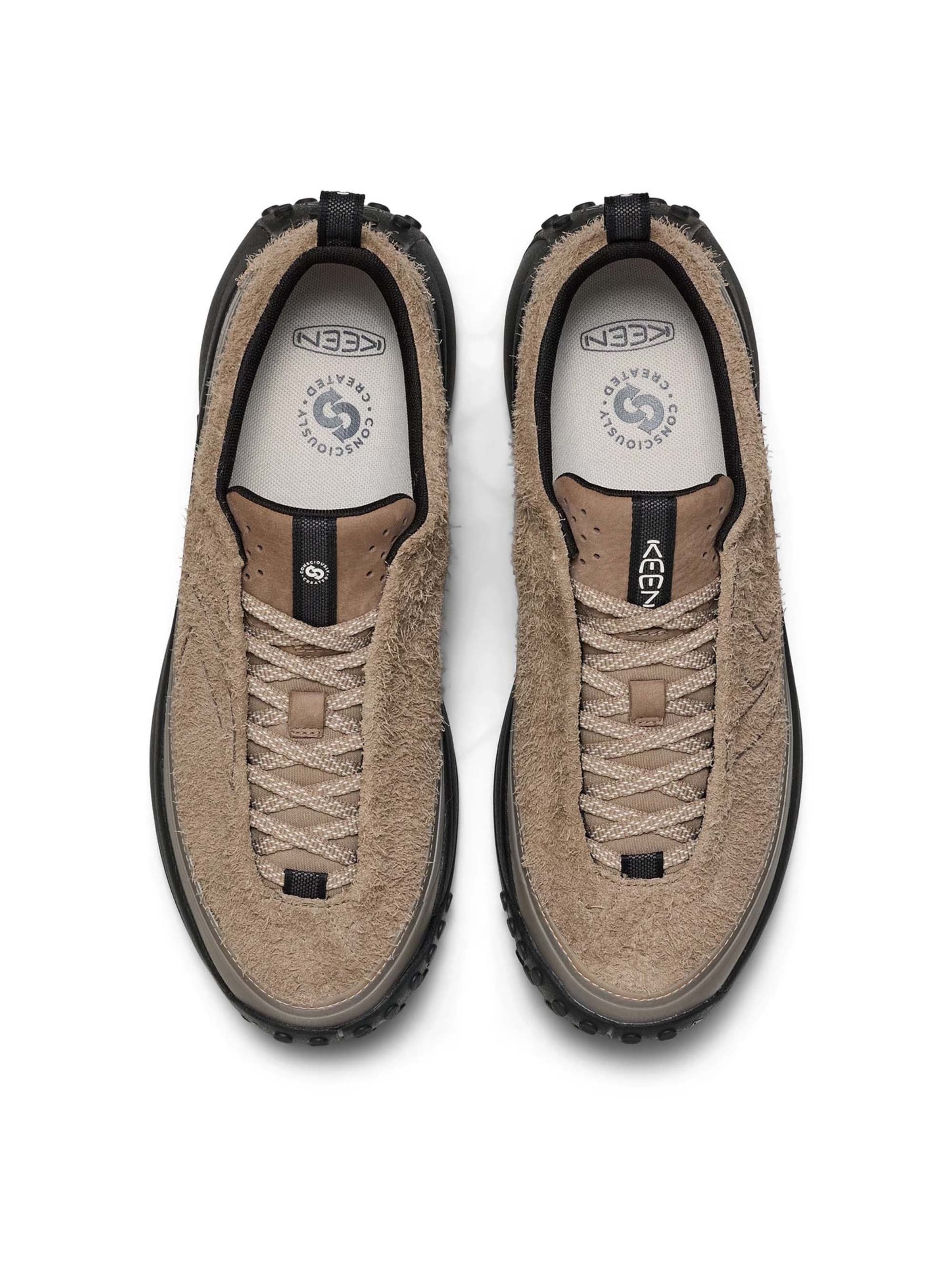 Chaussure à lacets KEEN en marron
