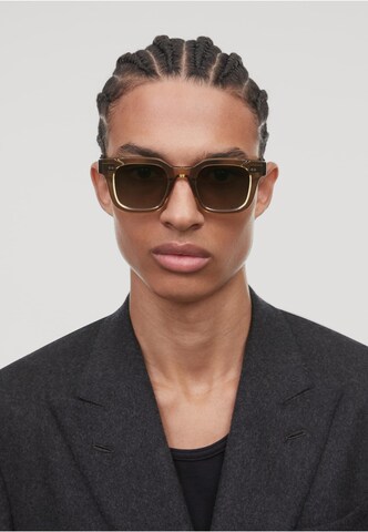 CHIMI Sunglasses in Green: front