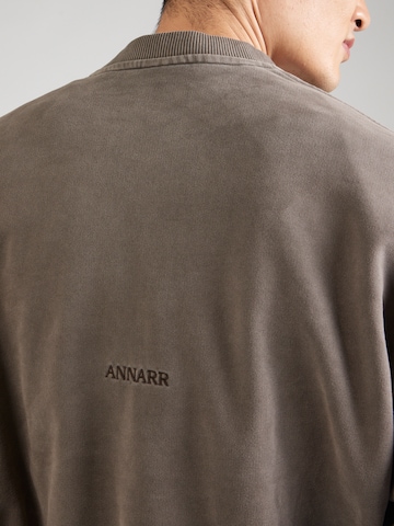ANNARR Sweatshirt 'ANRHACKETT' in Bruin