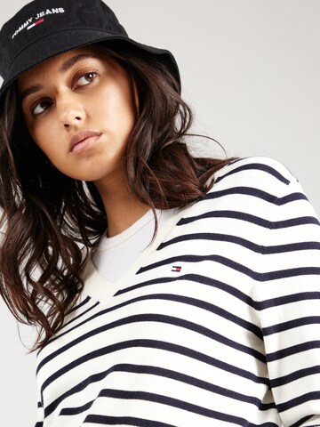 TOMMY HILFIGER Свитер в Белый