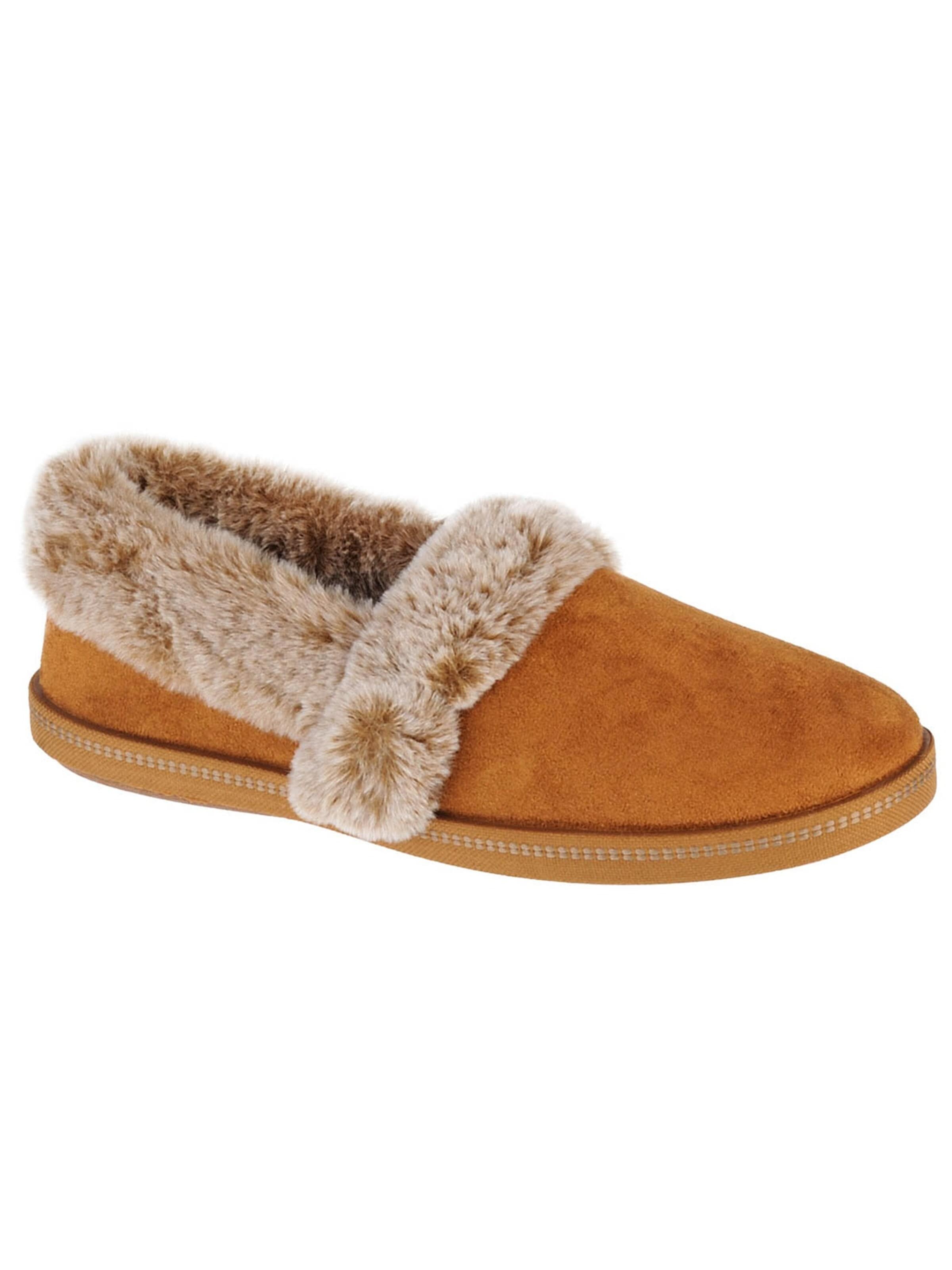 SKECHERS Huisschoenen 'Cozy Campfire-Team Toasty' in Bruin