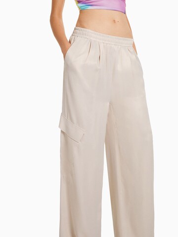 Wide Leg Pantalon cargo Bershka en beige